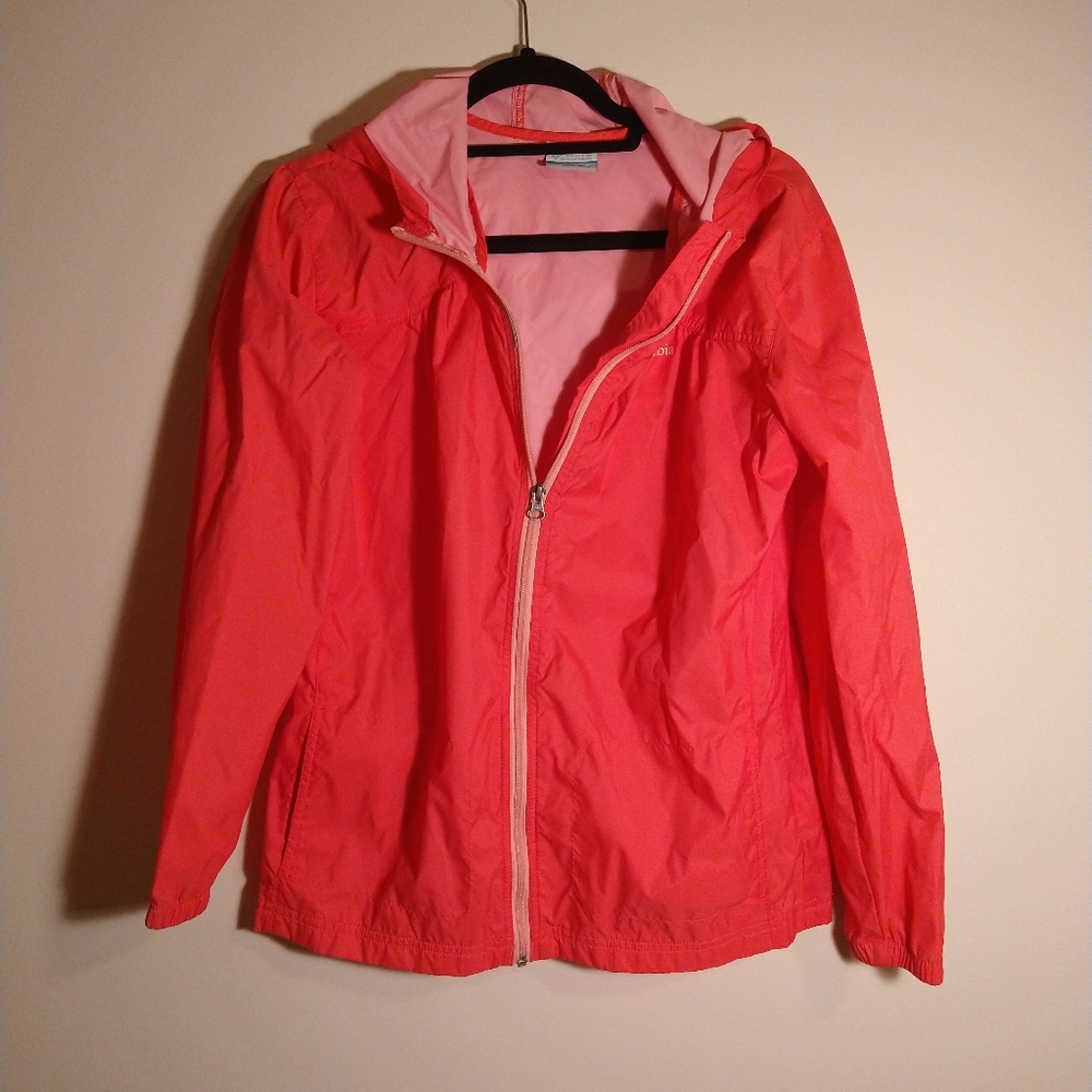 Columbia rain jacket for girls in Neon pink